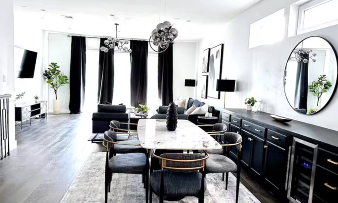 Shady Acres Casa | Luxe 3Bed Townhome in Heights with WiFi, Private Rooftop, Private Parking