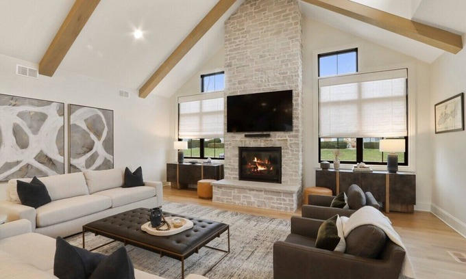 Lake Geneva Casa | Luxe at the Lake | Heated Saltwater Pool |Lake Views |Enclosed Porch | Movie Theater| Hot Tub