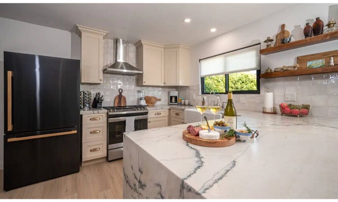 Lantern District Casa | LUXE brand-new designed 2 bd/2 bath w/ backyard