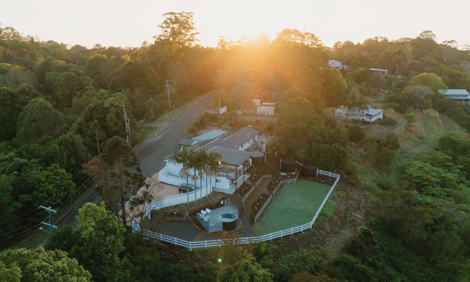 Flaxton Casa | Luxe Hinterland Retreat