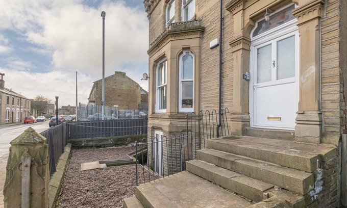 Huddersfield Apartamento | Luxe Living