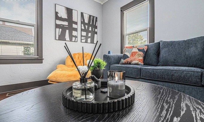 Michigan City Apartamento | Luxe Michigan City Getaway-Private-Unit A