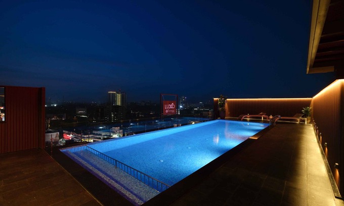 Palarivattom Hotel | Luxo Kochi