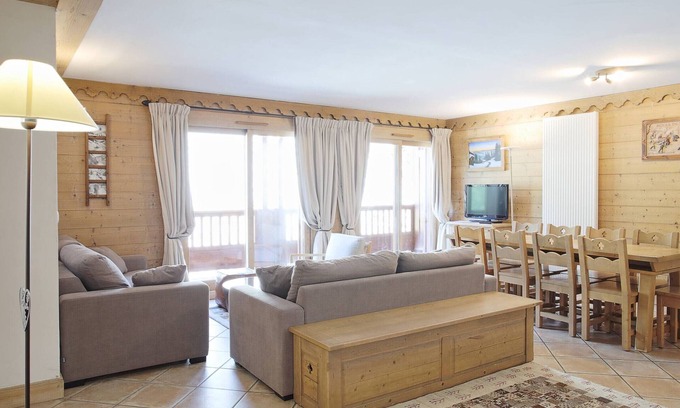 Saint-Martin-de-Belleville Apartamento | Duplex de lujo para 10, piscina, spa, a pie de pistas ahora disponible en Les Belleville