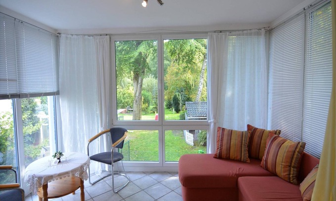 Bernau bei Berlin Apartamento | Lujoso apartamento en Schönow con sauna