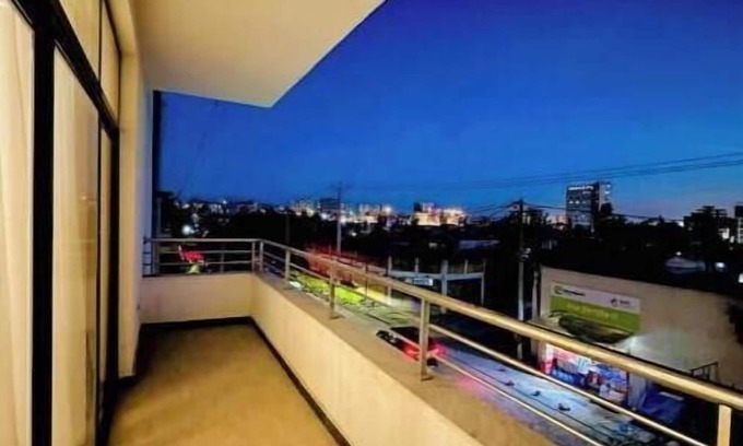 Kirkos Apartamento | Luxurious Apartment: Spacious & Elegant retreat!