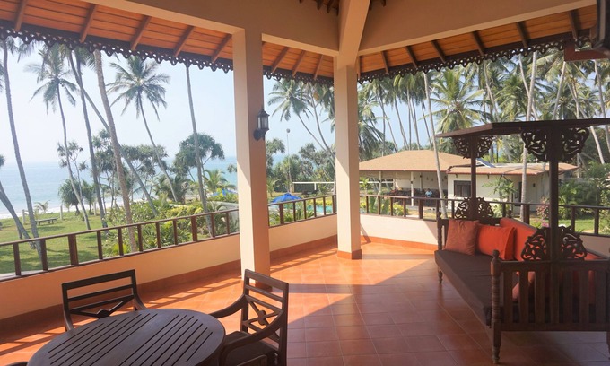 Ranna Villa | Lujosa villa de playa con piscina privada y jardín cerca de Tangalle.