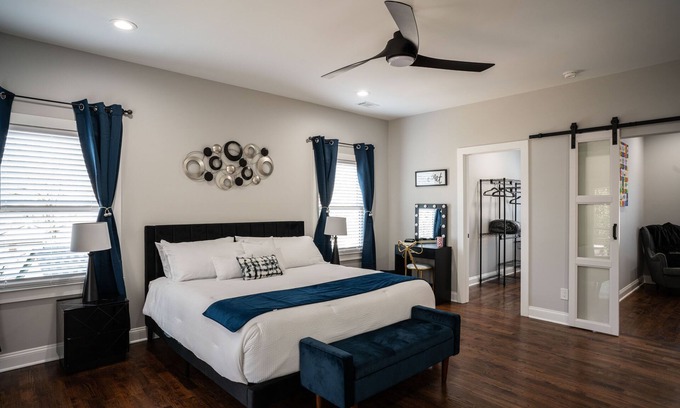 Chamblee Casa | Luxurious Fully-Furnished 4-Bedroom House