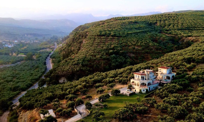 Kissamos Casa | Luxurious Seacoast Farm in Western Crete's Olive Region. Great for large groups.