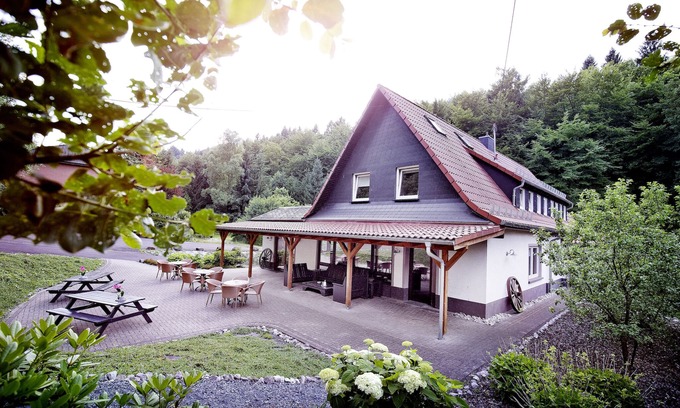 Schutzbach Villa | Lujosa Villa, hasta 21 personas, con 9 dormitorios y 8 baños !!