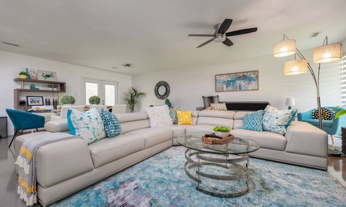 Gainesville Casa | The FL Sunshine House