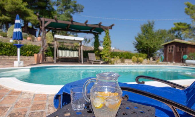 Citta Sant'Angelo Villa | Lujosa Villa Hilltop, piscina, magníficas vistas panorámicas y olivar