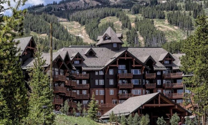 Peak 8 Apartamento | Luxury 2 Bedroom Ski In, Ski Out One Ski Hill Residence Located At The Base Of Peak 8 With Outdoor Plaza
