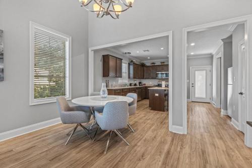 Prien Casa | Luxury 2 Bedroom Townhouse #1