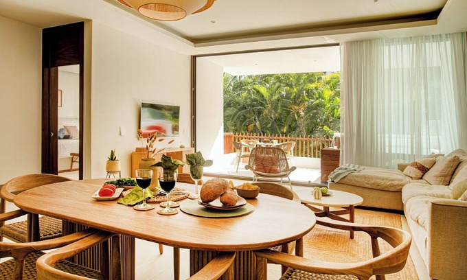 La Puntilla Apartamento | Luxury 2-bed condo in La Cruz de Huanacaxtle-stunning gardens & resort amenities