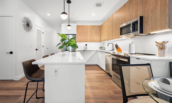 East Boston Apartamento | Luxury 2BR Next to the Airport 3231