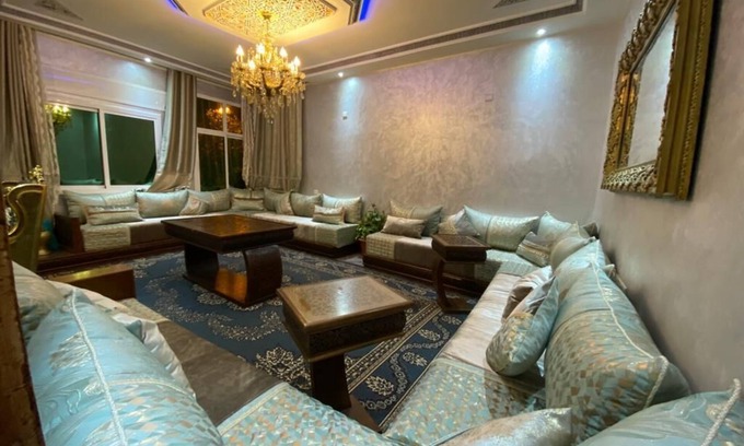 Bni Makada Apartamento | Luxury 3-bedroom apartment - near the sea