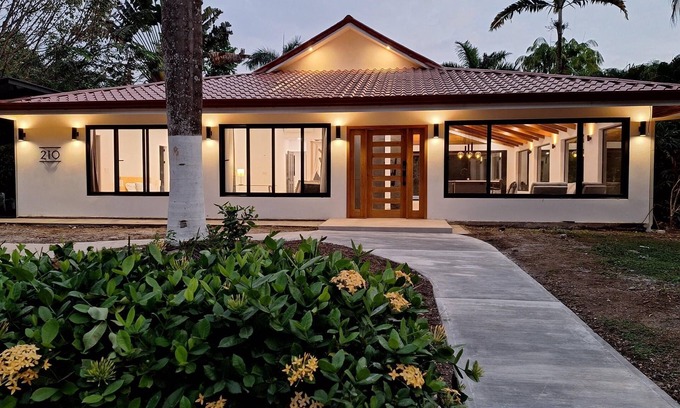 Tambor Villa | Luxury 4 Bedroom Costa Rica Oasis w/Private Pool, Steps to Beach, 24/7 Security