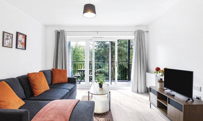 Maidstone Apartamento | Luxury 5 bed Apt in Maidstone, sleeps 6 with free parking.