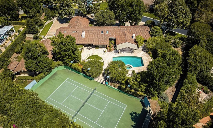 North Tustin Casa | Luxury 5-bedroom OC estate with US Open surface tennis court near Disneyland