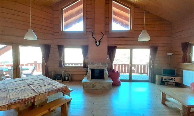 La Joue du Loup Chalet De Esquí | Chalet de lujo 6 piezas 14 personas con chimenea, Wi-Fi y parking privado