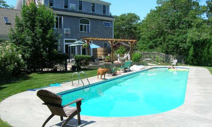 Orleans Casa | Lujo de 7 dormitorios, 4 baños con piscina privada exclusiva de 60 pies, .4 millas de la playa