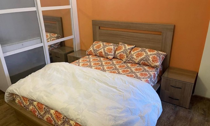 Islamabad Apartamento | Luxury and cozy apartment in Rawalpindi with AC, WiFi and private security