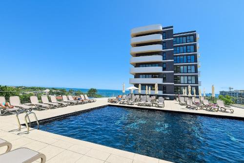 Mamaia-Sat Apartamento | Luxury Aparthotel 49 by Alezzi Odyssey Pool & Spa