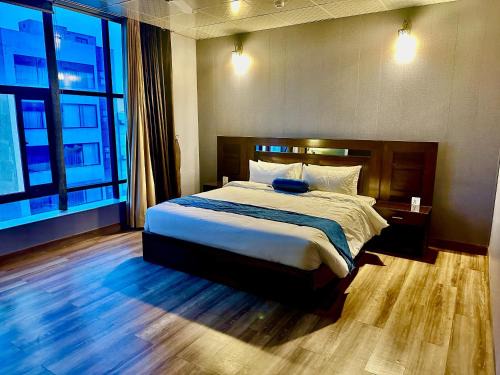 Lahore Apartamento | Luxury Apartment in DHA Phase 8, Near Allama Iqbal International Airport