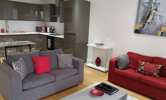 Camberley Apartamento | Apartamento-Lujoso-Baño con ducha