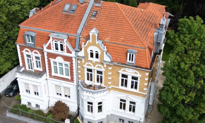 Lindenthal Apartamento | Luxury apartment in listed old villa 300m² garden, Cologne-Lindenthal