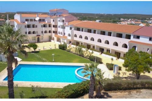 Sagres Apartamento | Luxury Apartment with pool in historical town and great surfing beaches