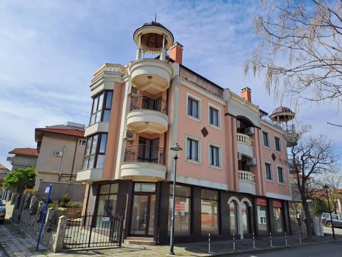 Chernomorets Apartamento | Luxury Apartments Ekaterina