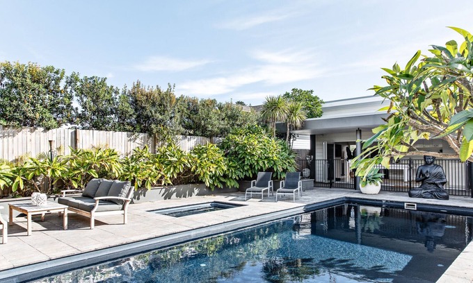 Werri Beach Casa | Sundara Beach House: vista al mar, spa climatizado y sala de juegos / cubículo / aire acondicionado