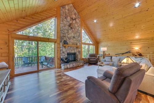 Boyne Falls Casa | Luxury Cabin in The Reserve at Boyne Mountain