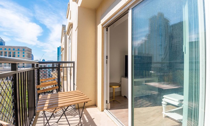 Charlotte Center City Apartamento | Luxury Central Apartment with Gym