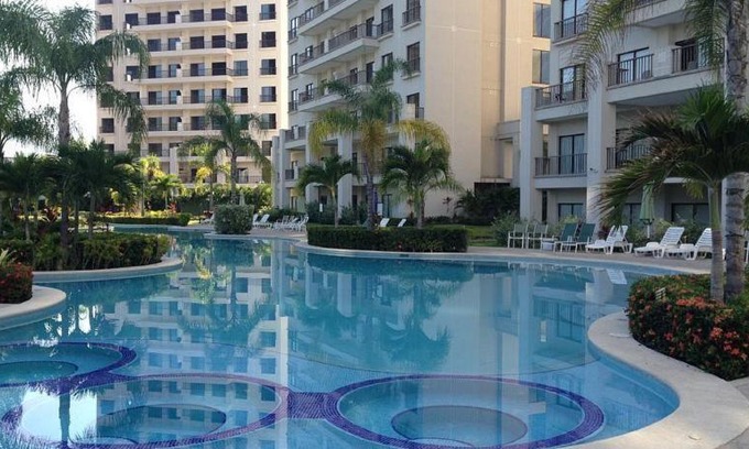 Barrio Santa Lucía Apartamento | Luxury Condo Jaco Beach