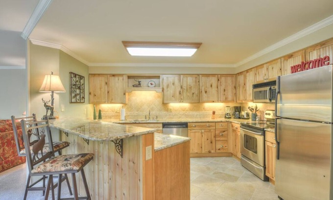 Warrior's Mark Condominio | Luxury Condo steps away from Peak 9 chairlift/Main St. Best Breck has to offer!