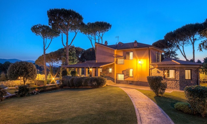 Zagarolo Villa | CASA DE CAMPO DE LUJO cerca de ROMA - piscina, baños turcos, sauna, gimnasio y ...