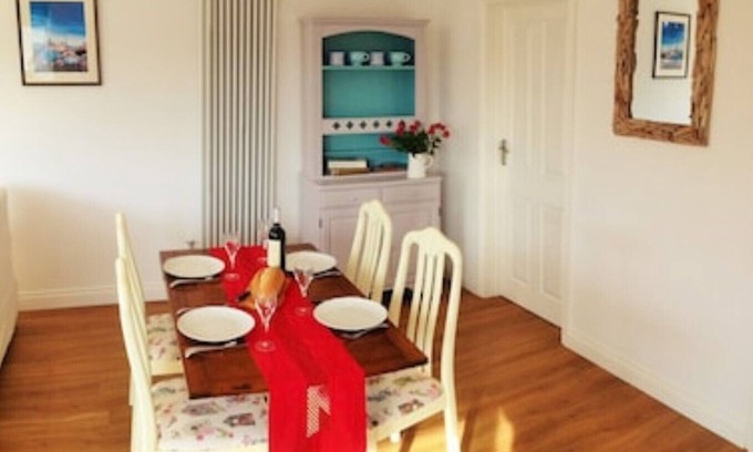 Crantock Apartamento | Luxury Crantock Apartment, just 10 mins from the beach.