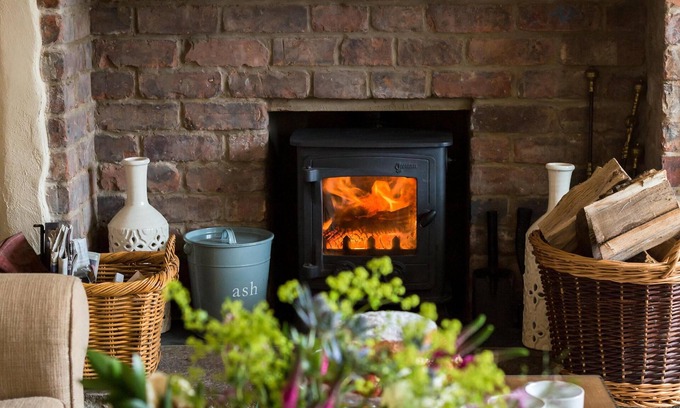 Moretonhampstead Cabaña | Dartmoor casa de lujo en calle privada tranquila. Jardín orientado al sur, aparcamiento propio.