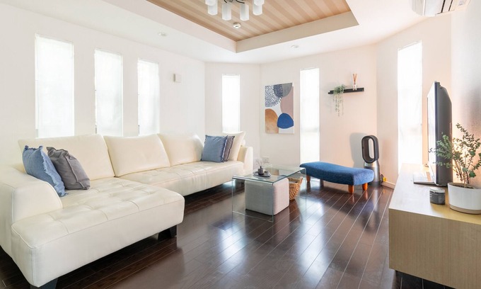 Nerima Casa | Luxury House, 2 floors, roof top terrace, parking, full kitchen