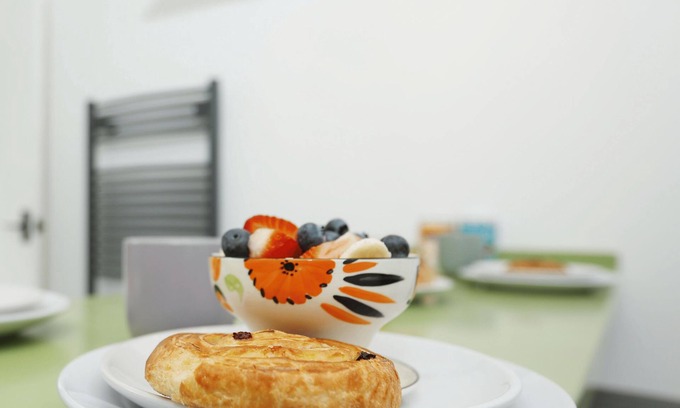 Lisvane Casa | Luxury House, Swimming Pool, Hot Tub, Sauna