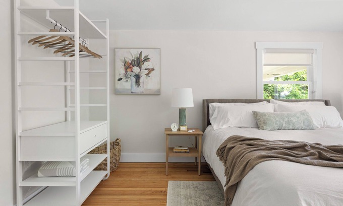 Clayton Casa | Luxury King Suite, 125-yr old historic home, 2 blocks from Main St.