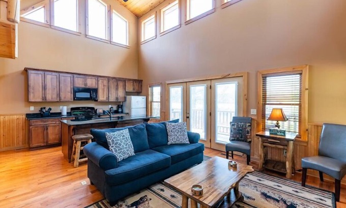 Vonore Cabina | Luxury Lakefront Cabin