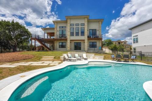 Point Venture Casa | Luxury Lakeview Home w/Pool & Beach Access! - Not Active