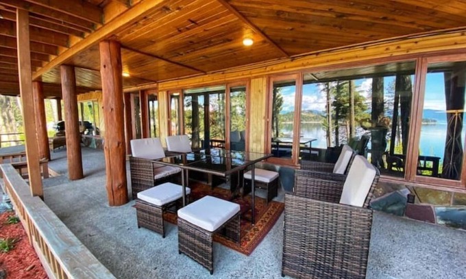 Bigfork Casa | Luxury Lakeview Suite with Stunning Sunsets in Popular Woods Bay Location