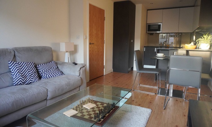 Whittington Apartamento | Luxury London flat 5 mins walk to Tube Underground