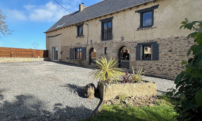 Ereac Villa | LUXURY MANOR HOUSE FOR 12 PEOPLE WITH INDOOR SWIMMING POOL