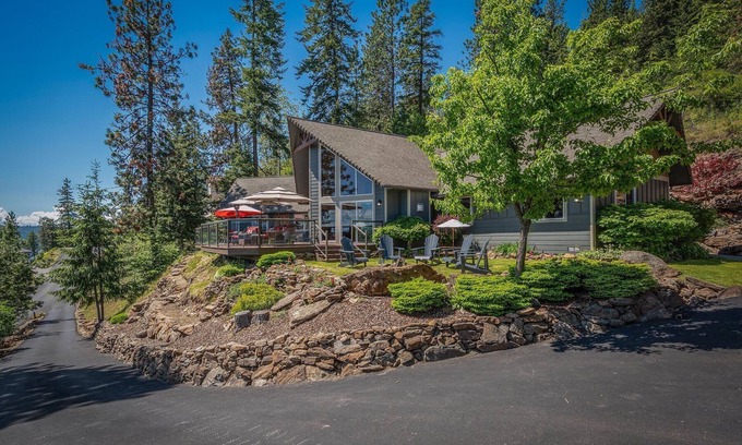 Coeur d'Alene Villa | Luxury Oasis w Panoramic Lake Views, Lg Deck & Spa